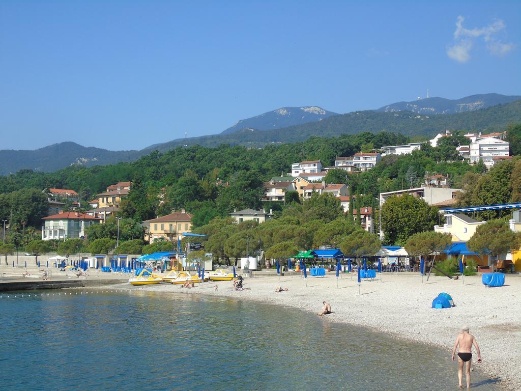 Apartments Sonja Opatija Oda fotoğraf
